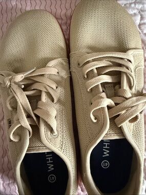 WHITIN Tan Knit Lace-Up barefoot New!!